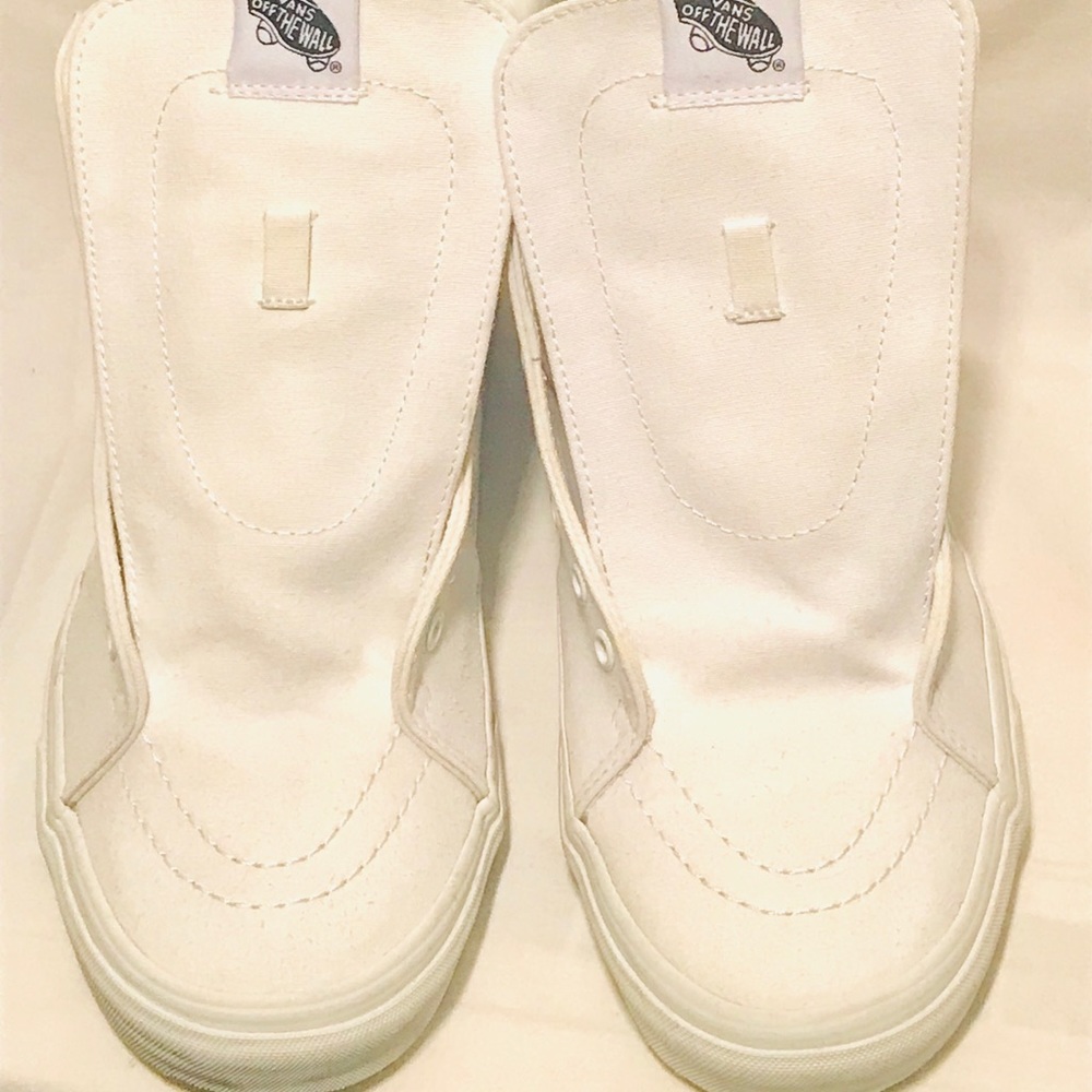 Vans Mens Triple White SK8  OG High Top Sneakers